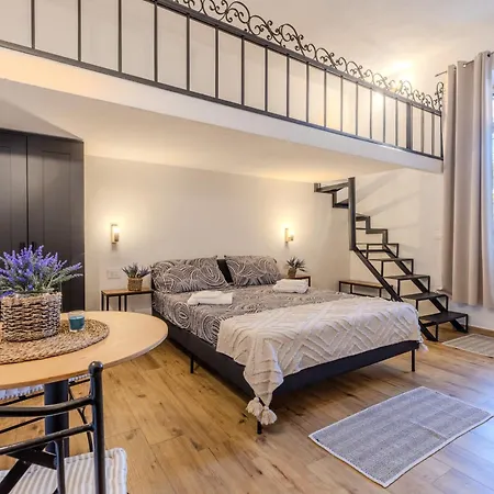 La Casa Dell Artigiano Guest house Olbia